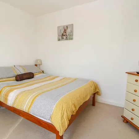 Sleeping Dragon * Уитби